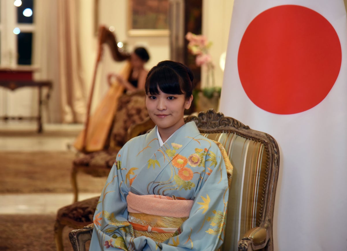 Princess Mako Who Is Japanese Royal Giving Up Her Title To Marry Former Classmate The Independent