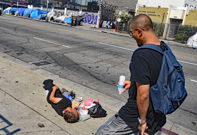 Skid Row Inside The Epicentre Of La S Homeless And Crystal Meth Crisis The Independent
