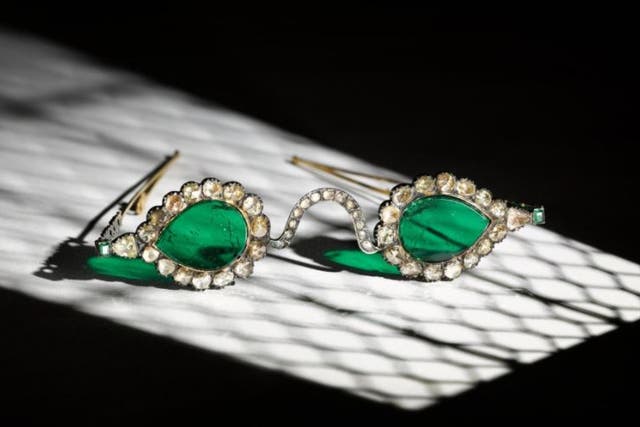 <p>The Mughal-era pair of spectacles with emerald lenses will be auctioned in London later this month </p>