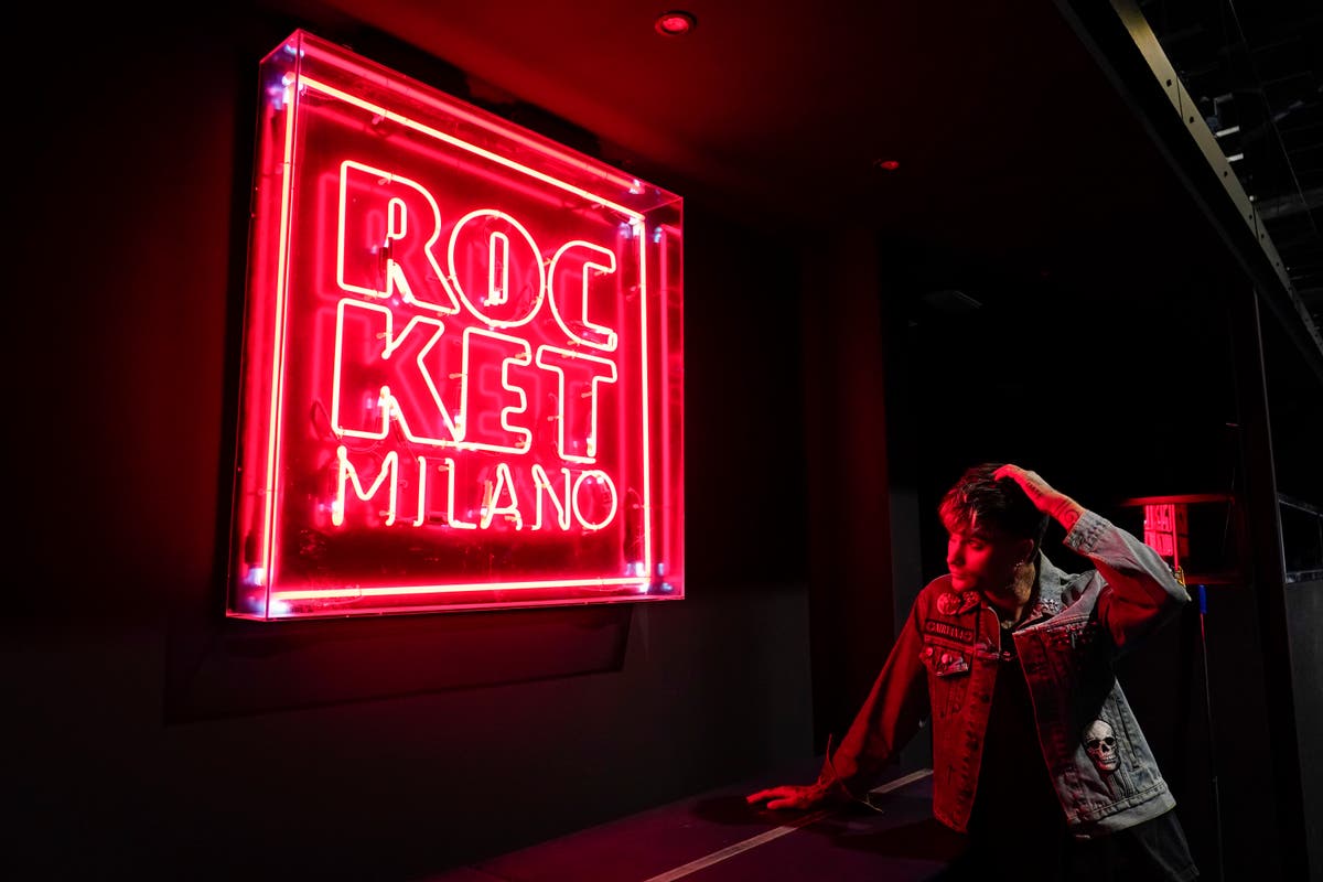 AP PHOTOS: After more than 19 months, Milan clubs to reopen