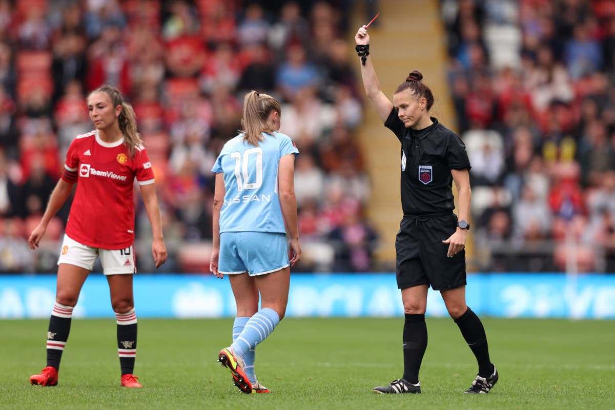 WSL: Manchester derby ends in thrilling draw after Georgia Stanway sent-off for City