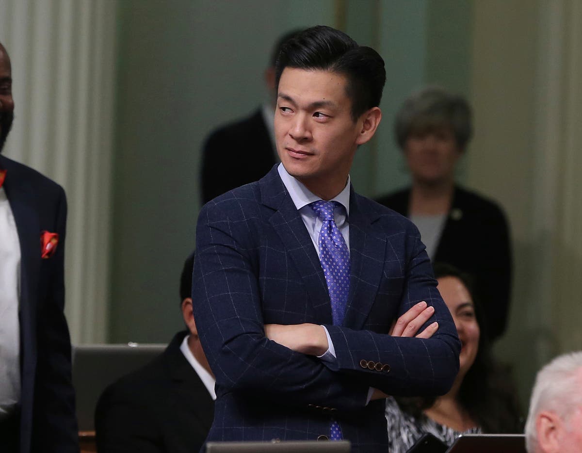 California law requires gender-neutral area in some stores