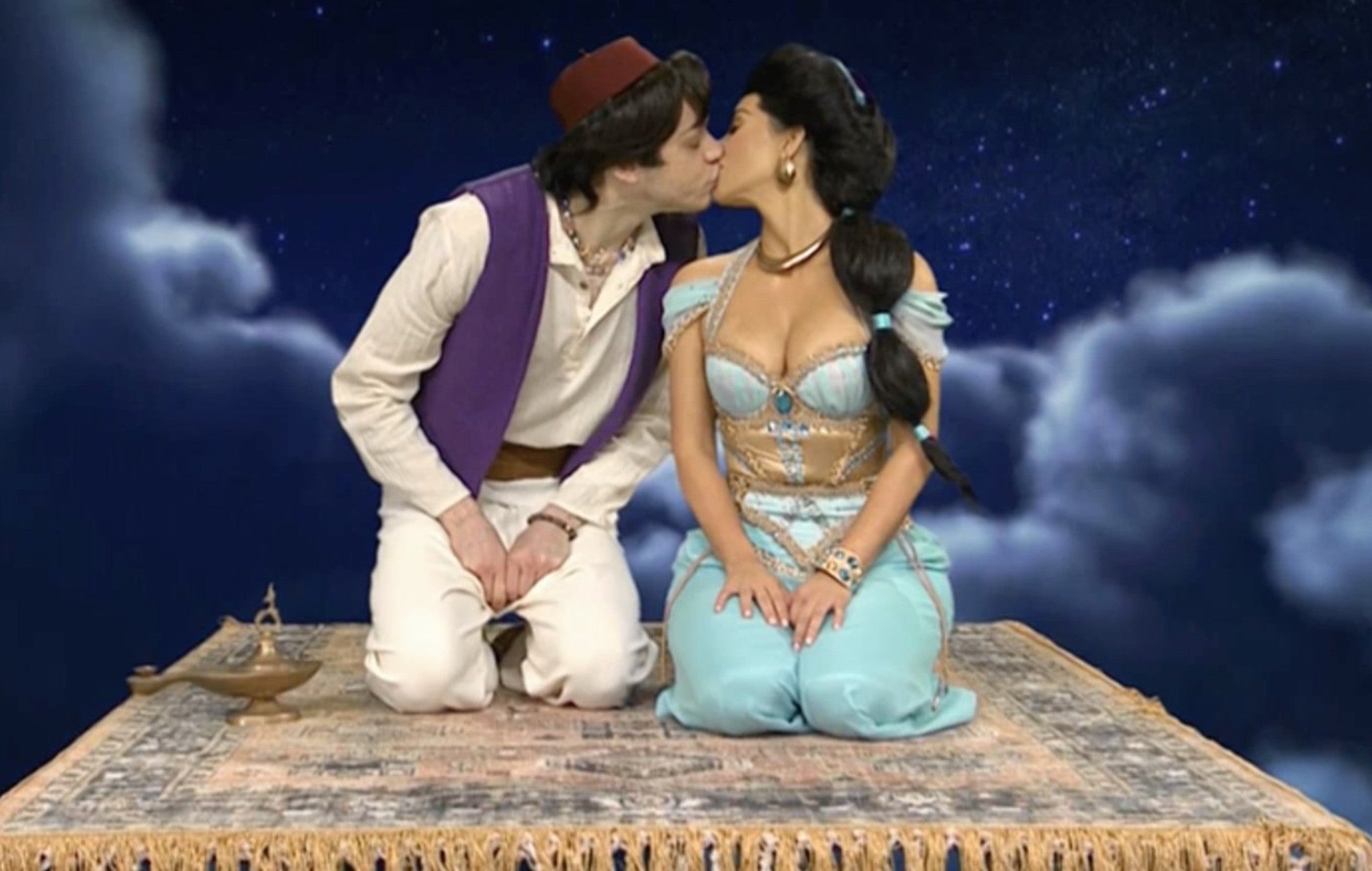 Kim Kardashian and Pete Davidson in Aladdin ‘SNL’ sketch