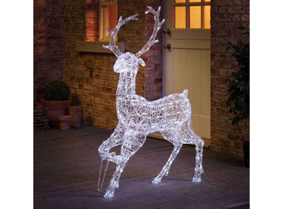 Best Outdoor Christmas Lights Uk 2021 Led String Lights And Sculptures The Independent