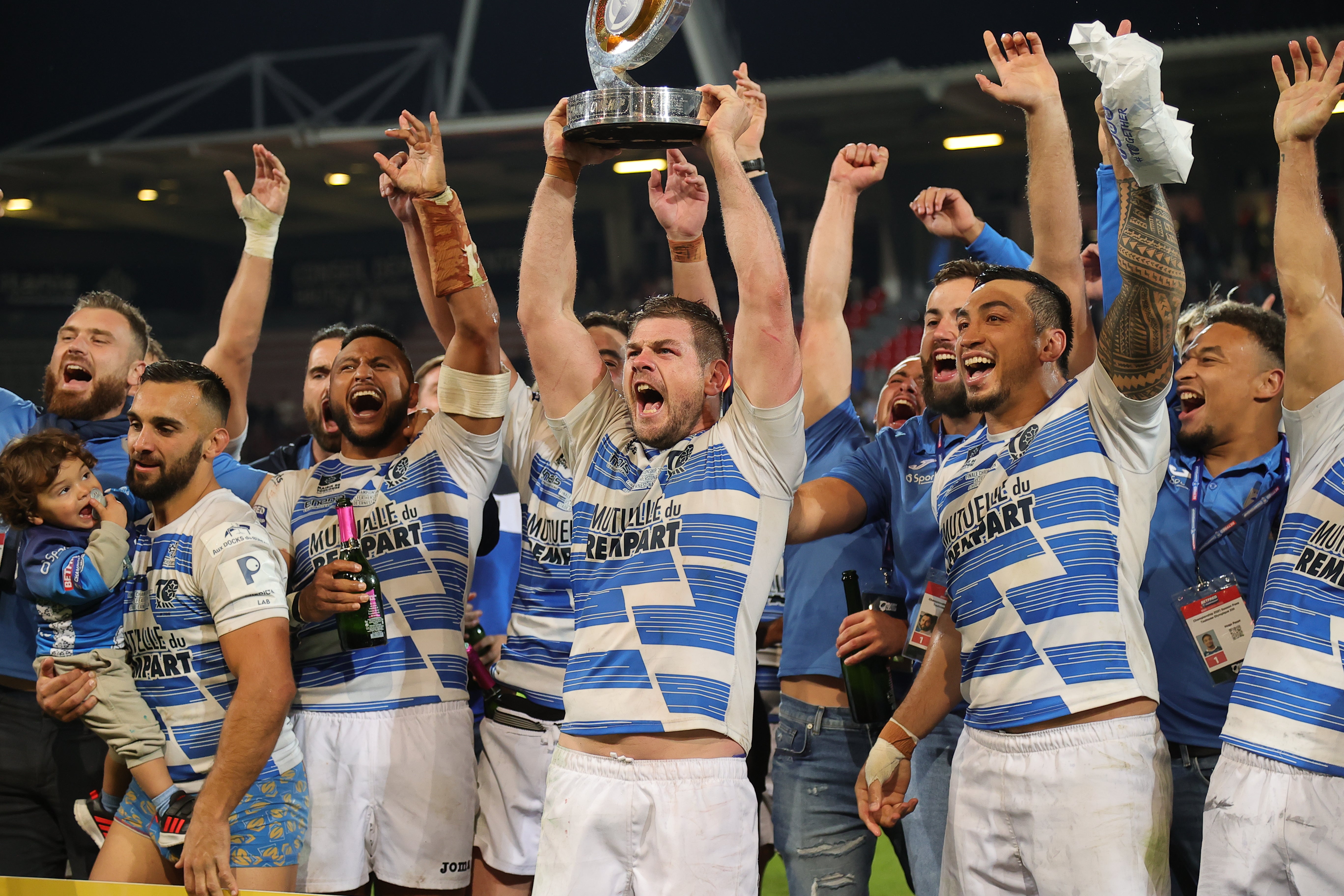 Remi Casty lifts the Million Pound Trophy at the end of his last match (PA Images/Toulouse hand-out)