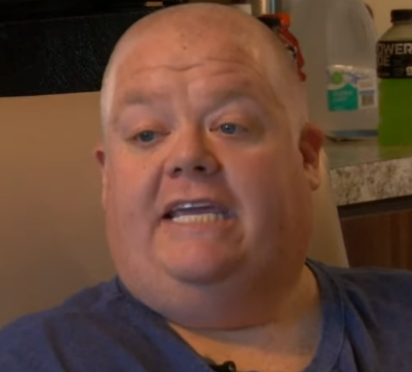 <p>Adron Mccarter says he will never fly again after his horror experience</p>