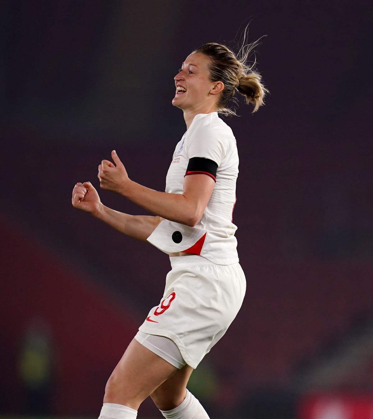 Kelly Smith expects ‘all-round finisher’ Ellen White to break her England record Kelly Smith expects ‘all-round finisher’ Ellen White to break her England record