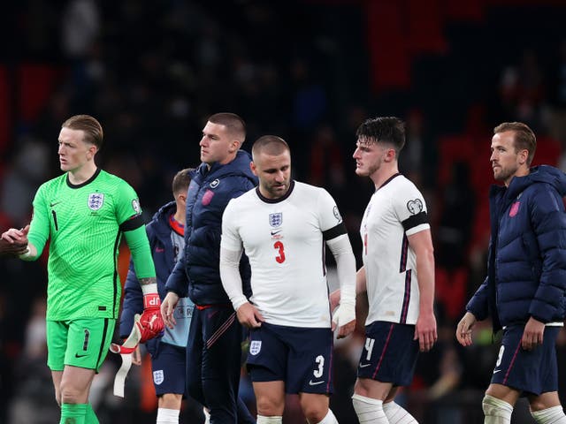 <p>England players react to their home draw with Hungary</p>