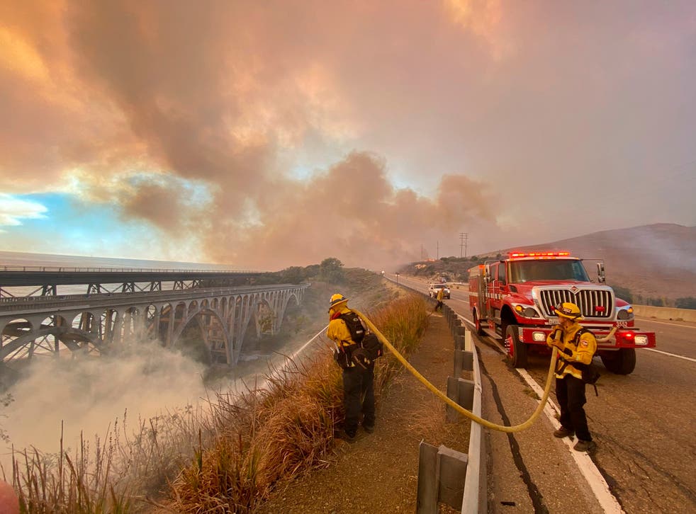 CALIFORNIA-INCENDIO FORESTAL