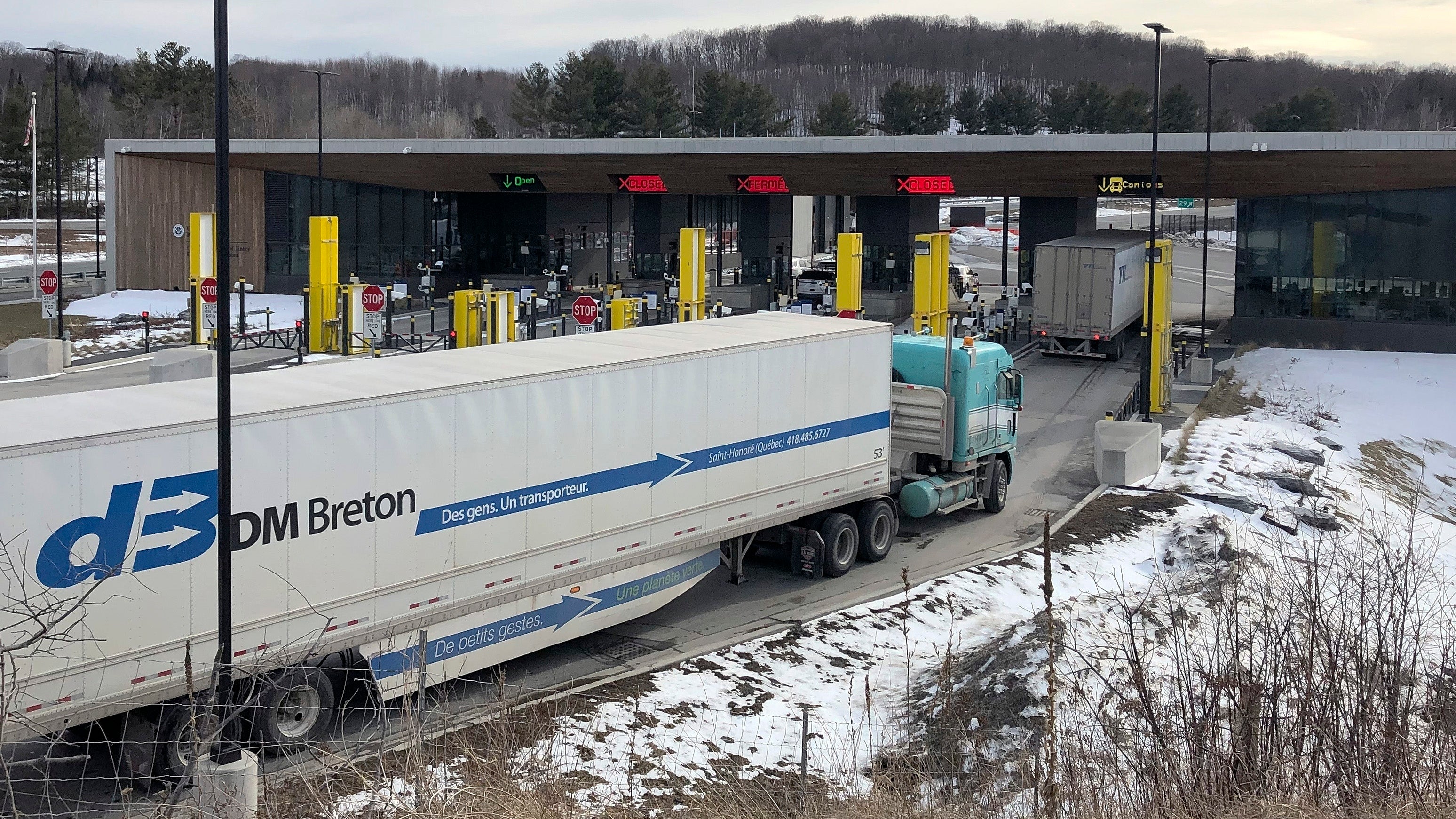 File: Canadian truck drivers staged a protest against vaccine mandates on Tuesday