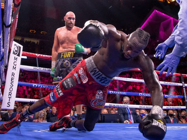 Wilder fue noqueado por Fury en el undécimo asalto de su pelea de trilogía
