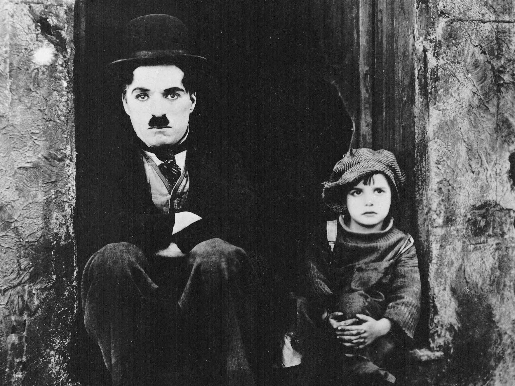 Chaplin in ‘The Kid’ (1921) with Jackie Coogan