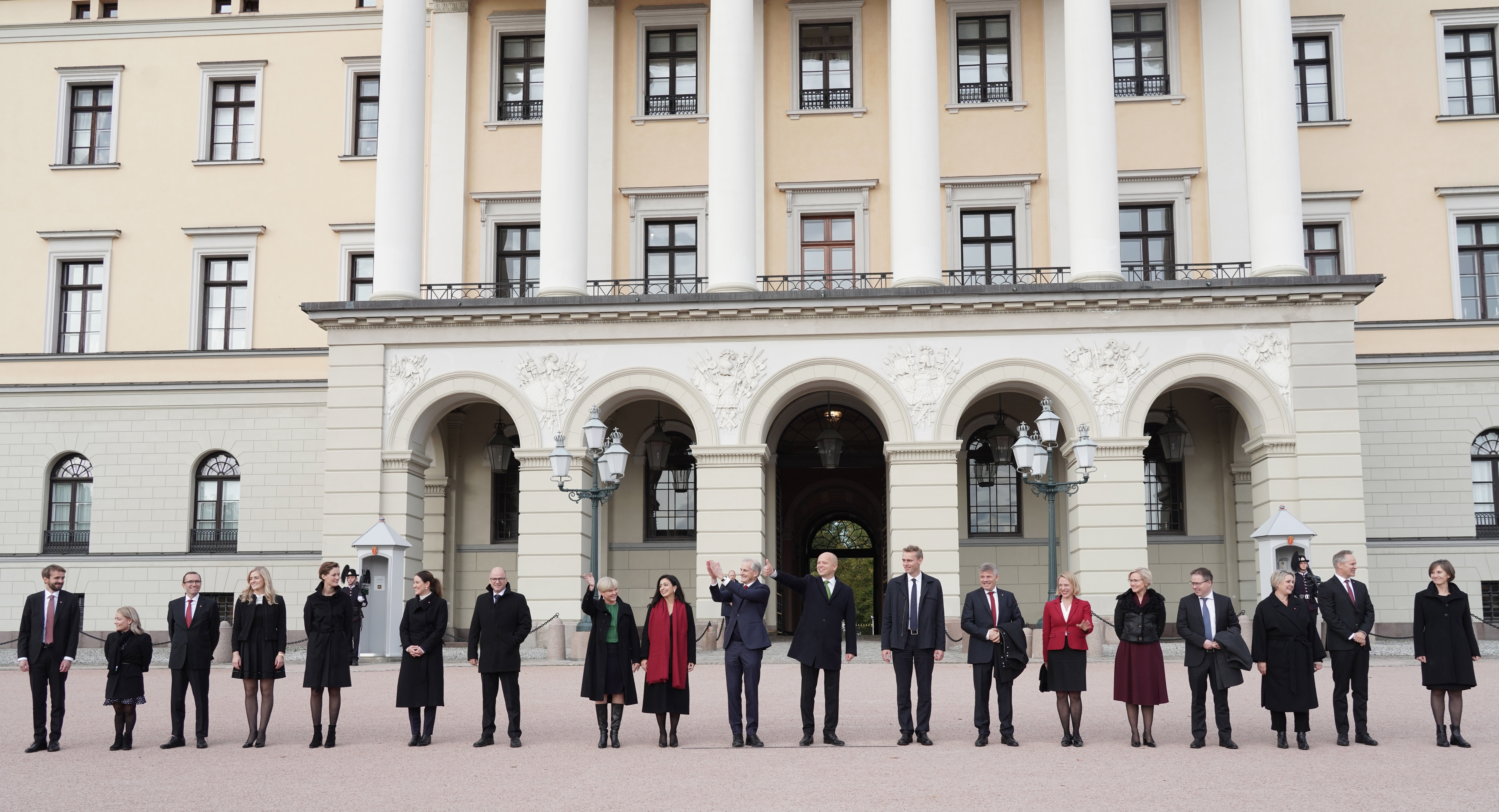Prime Minister Jonas Gahr Stoere has a 19 member team
