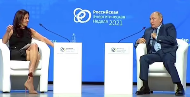Hadley Gamble y Vladimir Putin entablaron una acalorada discusión en la Semana de la Energía de Rusia en Moscú