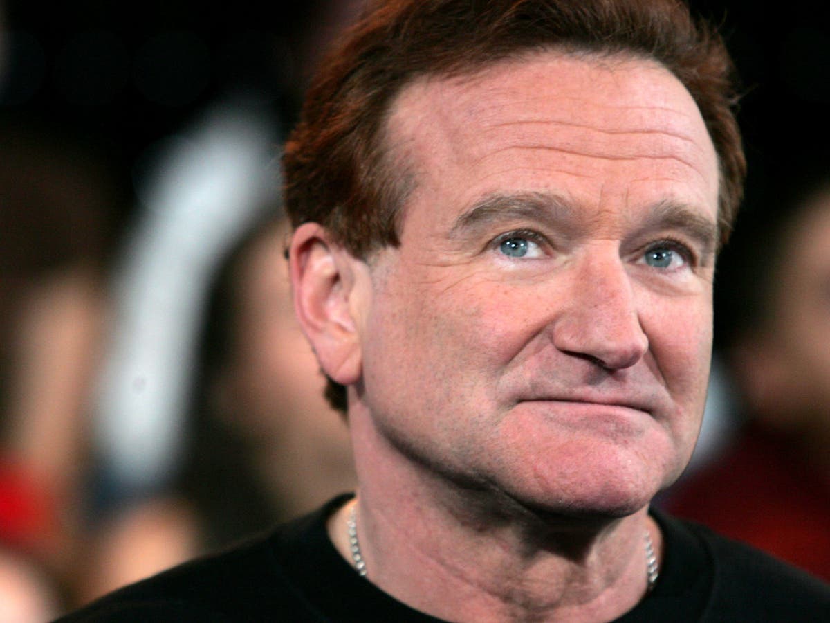Robin Williams wanted to play Remus Lupin in Harry Potter films, says director Chris Columbus Robin Williams wanted to play Remus Lupin in Harry Potter films, says director Chris Columbus