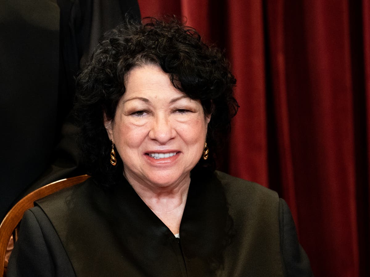 Female SCOTUS justices got so interrupted by men they had to change the way they debated, Sotomayor reveals Female SCOTUS justices got so interrupted by men they had to change the way they debated, Sotomayor reveals