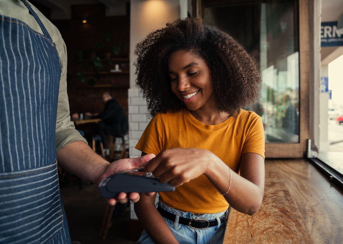 How to avoid blowing your budget with the new &pound;100 contactless card limit