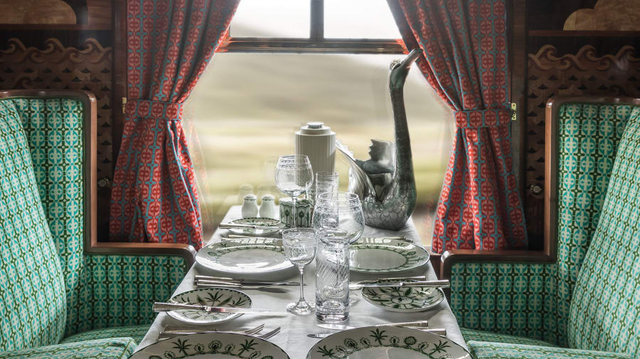 A table setting on the British Pullman train