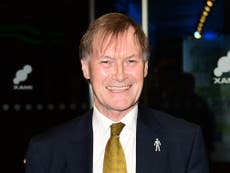 Sir David Amess: Πατέρας πέντε παιδιών, βετεράνος βουλευτής και αγωνιστής των δικαιωμάτων των ζώων