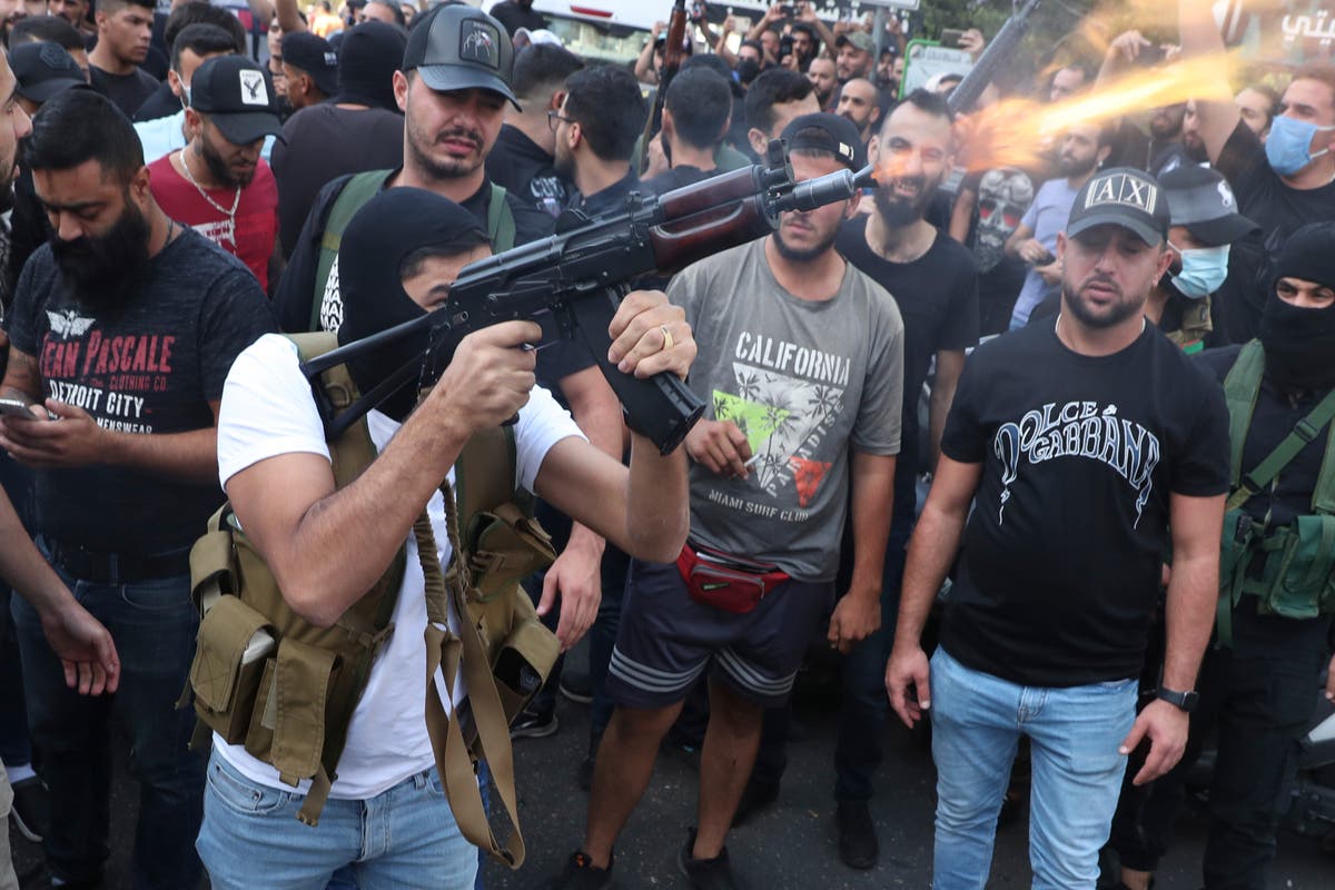 Analysis: Beirut street battles may spell even darker times
