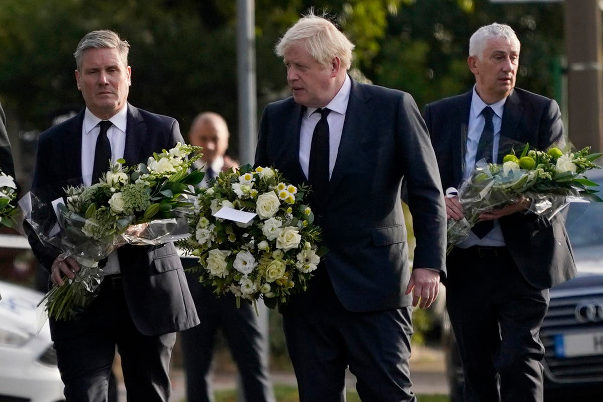 Leaders pay tribute at church where British lawmaker killed