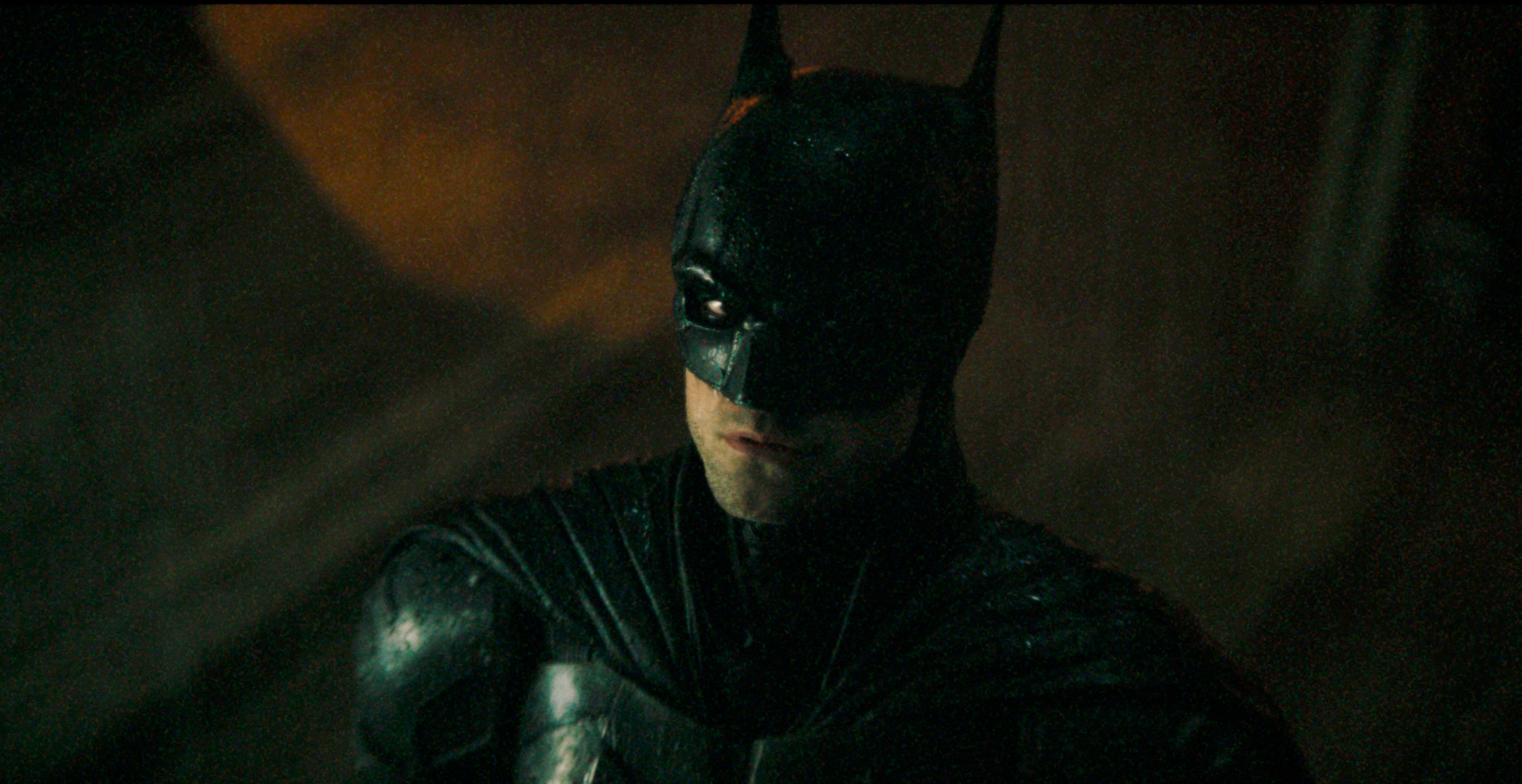 The Batman' trailer unveils Pattinson in dark, violent turn | The  Independent