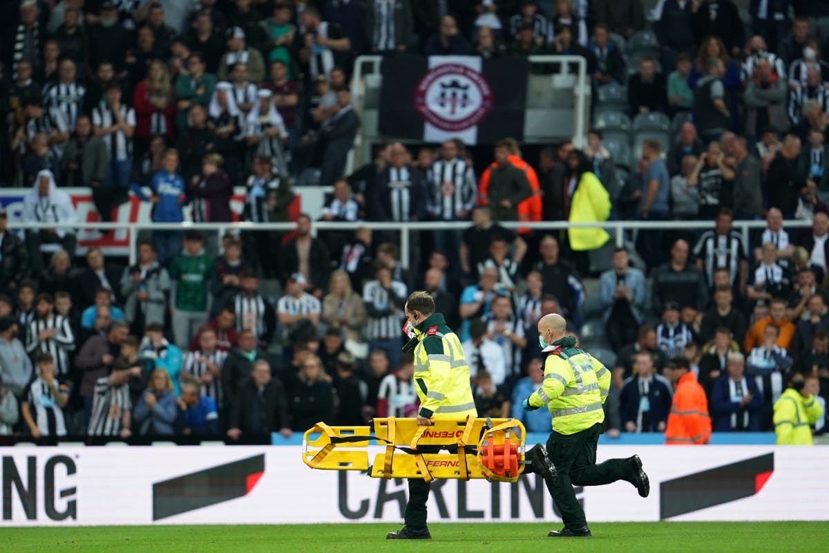 Newcastle United vs Tottenham suspended over medical emergency in stands at St James’ Park Newcastle United vs Tottenham suspended over medical emergency in stands at St James’ Park