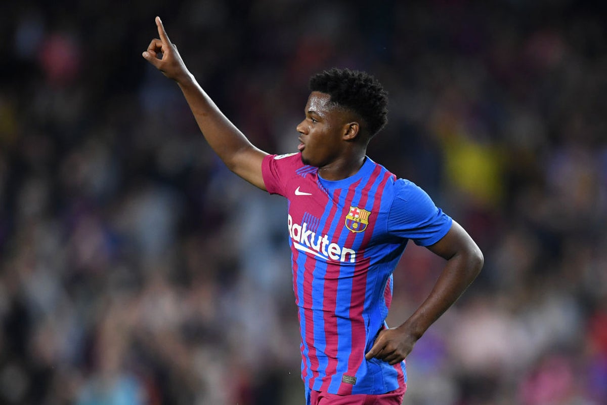 Ansu Fati handed Lionel Messi's No 10 shirt at Barcelona