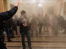 Some defendants charged in Capitol riots are choosing to represent themselves