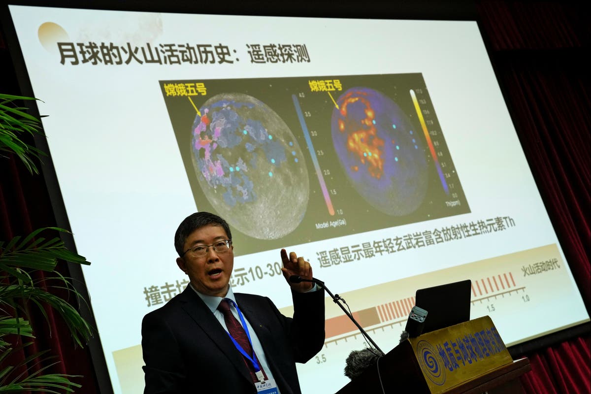 China says moon rocks offer new clues to volcanic activity China says moon rocks offer new clues to volcanic activity