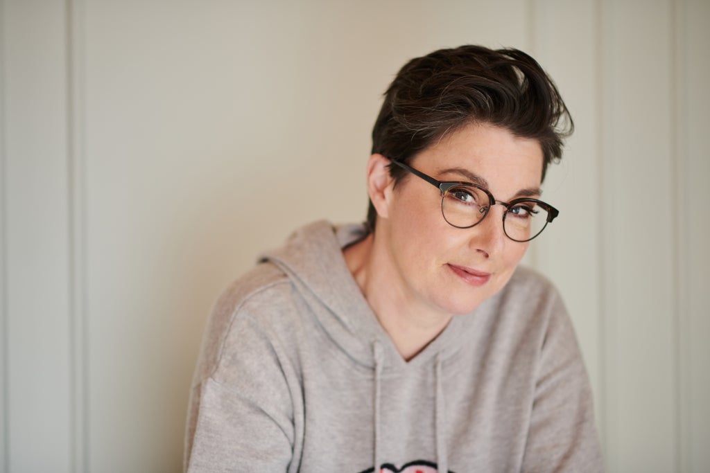 Stress, wake-up calls and the power of kindness: Sue Perkins on what losing her dad and her own brain tumour have taught her