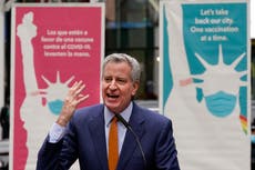 New York mayor issues ‘mask advisory’ as scientists warn of Omicron variant