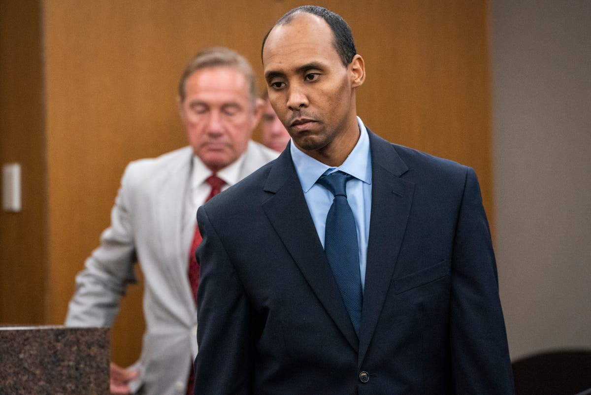 Ex-Minneapolis cop faces new sentence in death of 911 caller