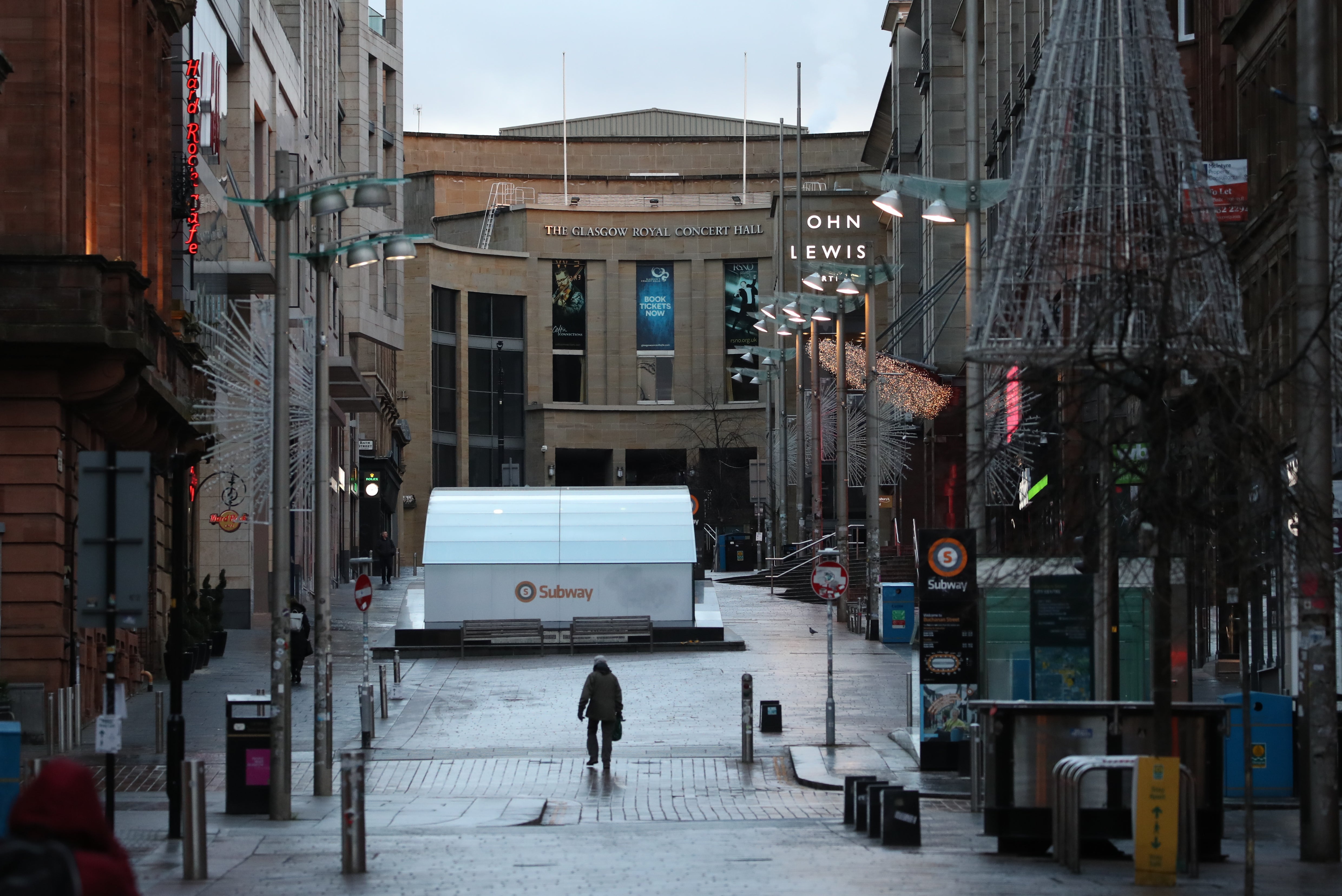 Businesses were forced to close in the early part of the pandemic due to the spread of the virus (Andrew Milligan/PA)