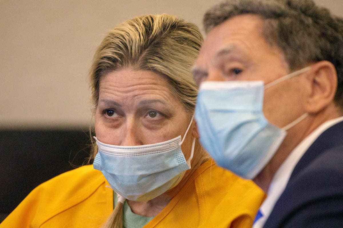 Bail denied for California mom in drunken teen party case