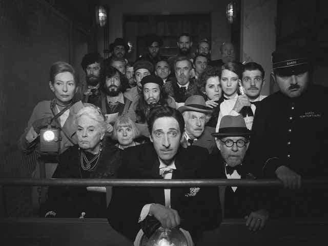 <p>Tilda Swinton, Lois Smith, Adrien Brody, Henry Winkler, Bob Balaban and others in ‘The French Dispatch'</p>