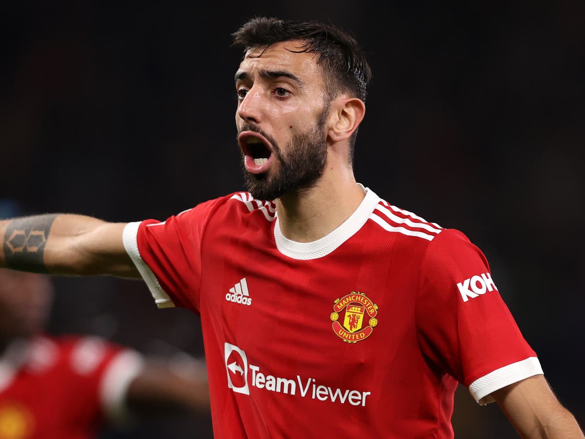 Bruno Fernandes injury: Manchester United sweating on playmaker&rsquo;s fitness ahead of Liverpool clash