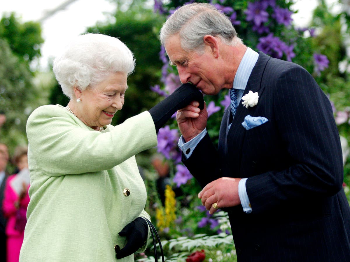 Which royals will attend Cop26 in the Queen&rsquo;s absence?