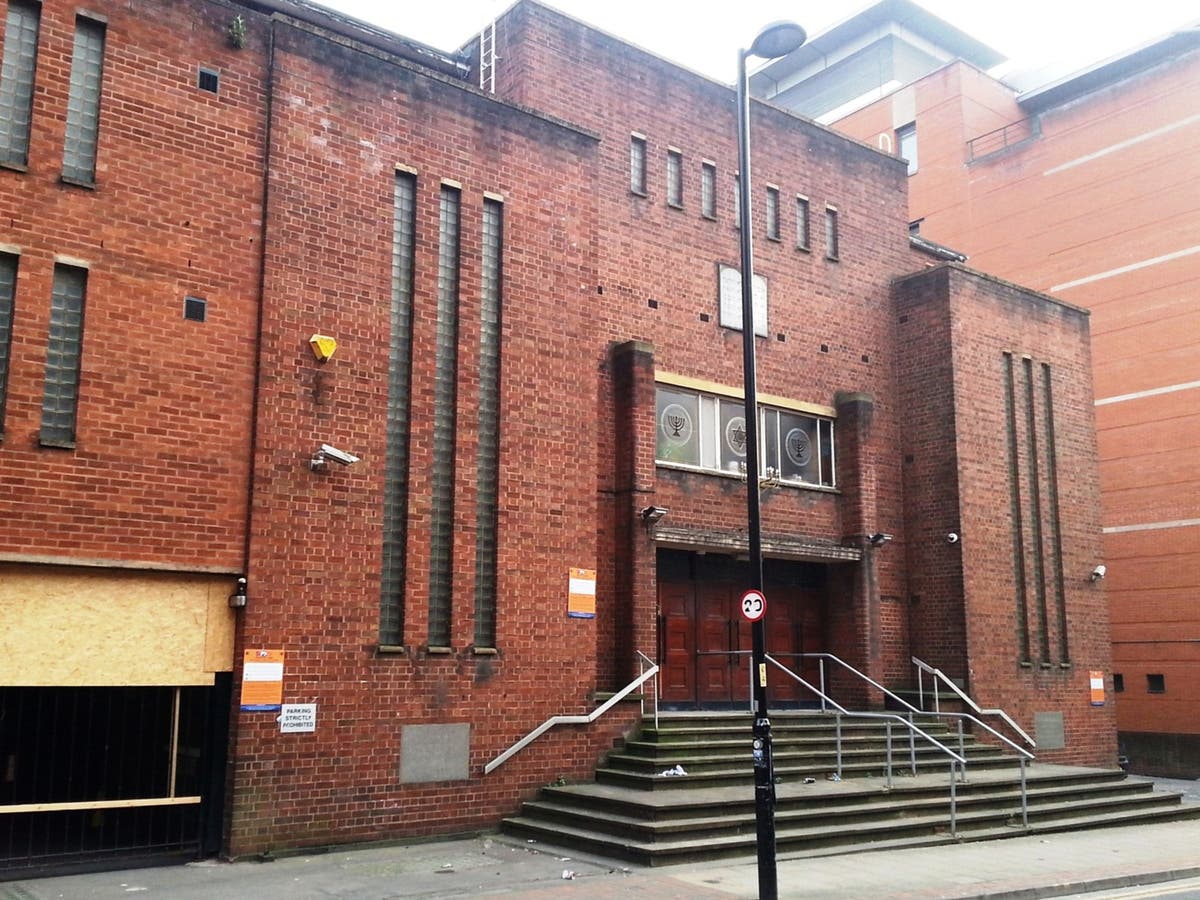 Synagogue&rsquo;s online service interrupted by people displaying swastikas and shouting racist abuse