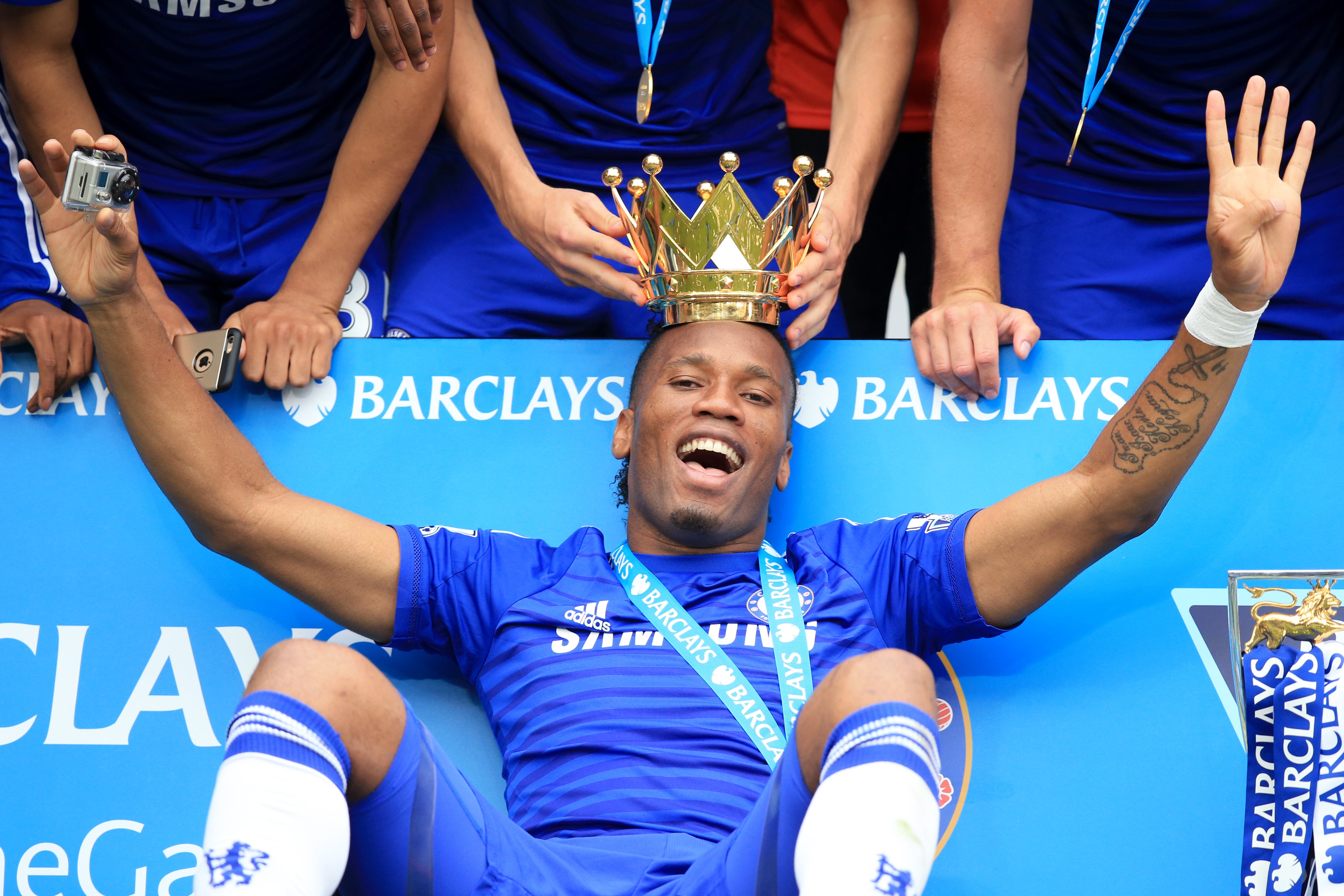 Didier Drogba celebrates Chelsea’s 2014-15 Premier League title win (Mike Egerton/PA)