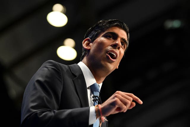 <p>Rishi Sunak says a 1 percentage point rise in both inflation and interest rates could cost the exchequer £25bn a year</p>