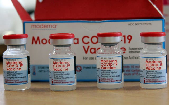 CORONAVIRUS-MODERNA-REFUERZOS