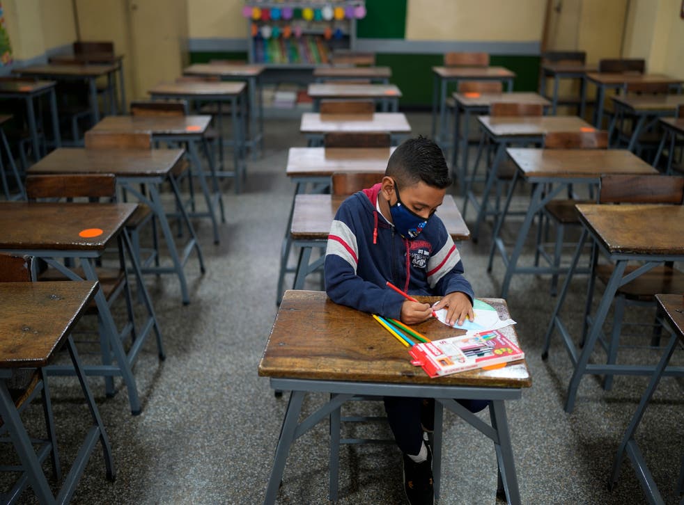VENEZUELA-REGRESO A CLASES