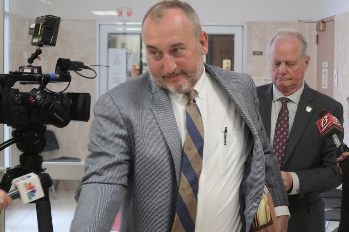Ex-Kansas Senate leader pleads no contest to DUI Ex-Kansas Senate leader pleads no contest to DUI