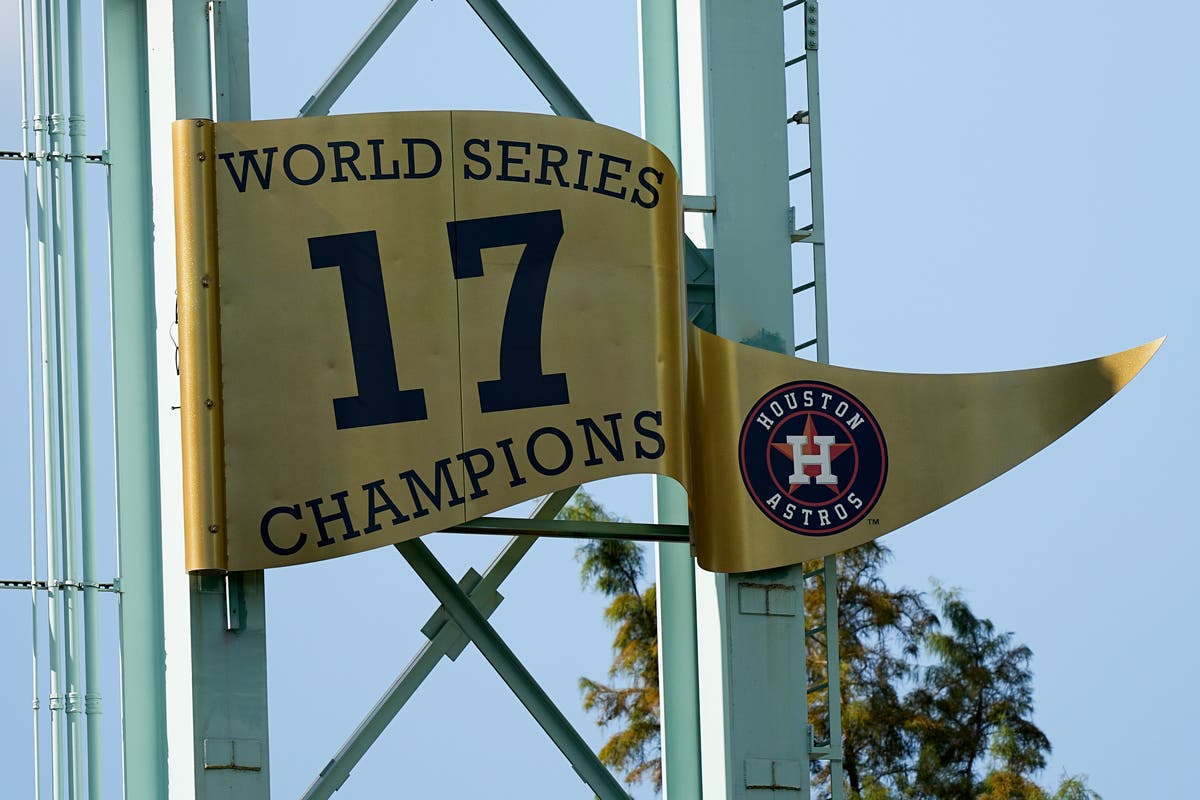 Astros fan targets Braves with 'The Chop is Racist' sign during World Series