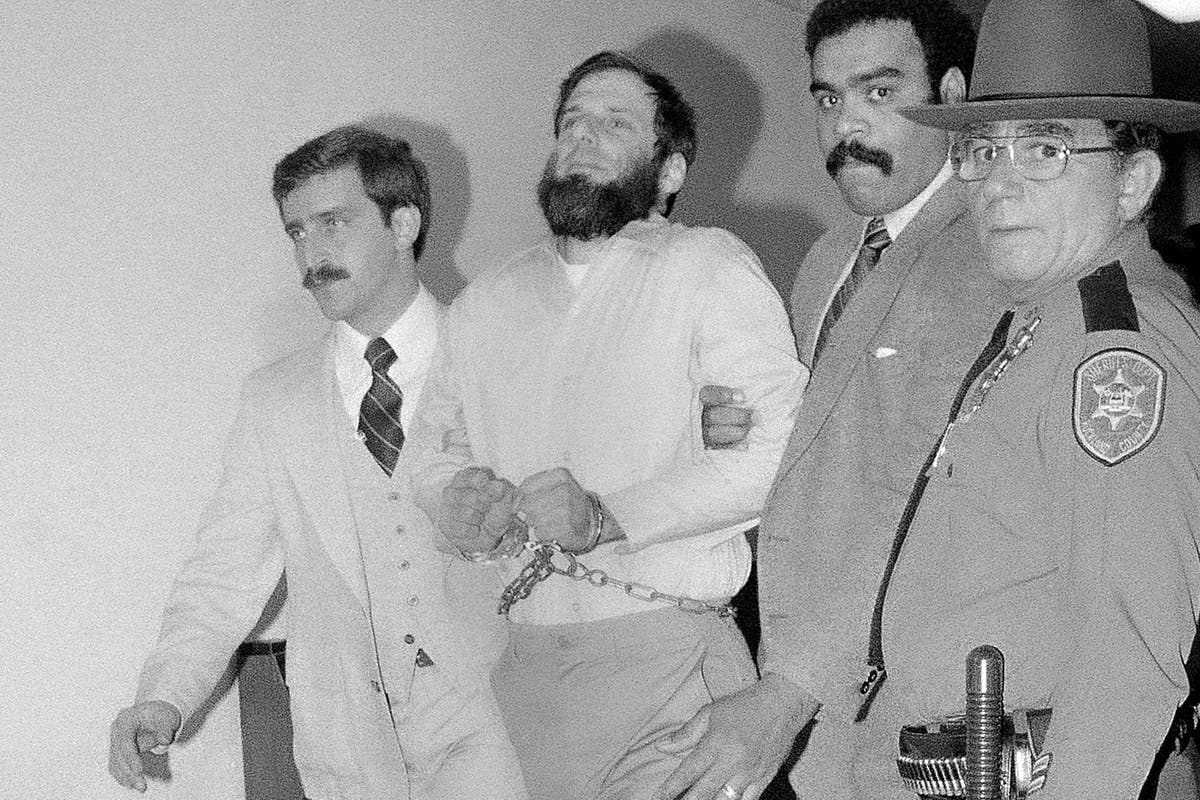 &rsquo;70s radical David Gilbert granted parole in Brink&rsquo;s robbery