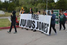 Julius Jones: Family wait outside Oklahoma governor’s office in vain ahead of execution