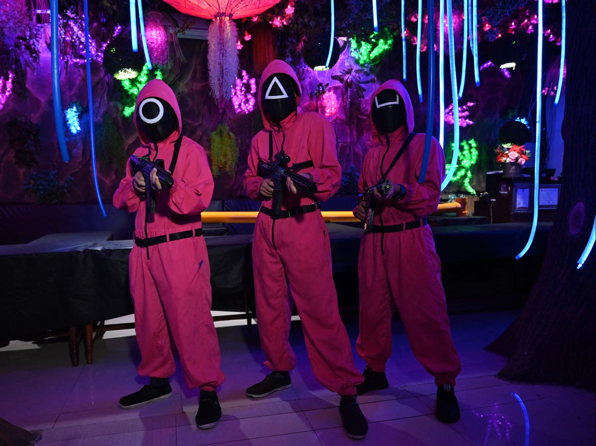 US schools ban Squid Game costumes due to ‘potential US schools ban Squid Game costumes due to ‘potential