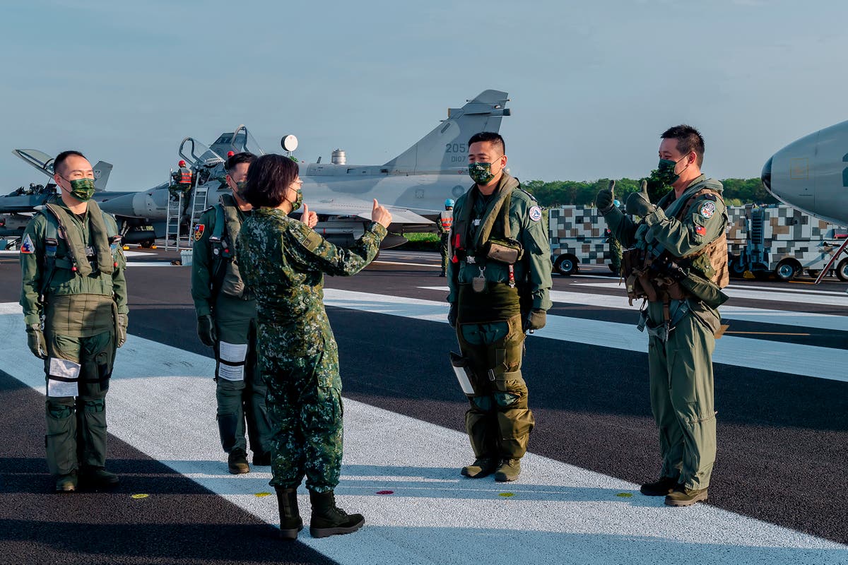 Taiwan defense minister says island must defend itself