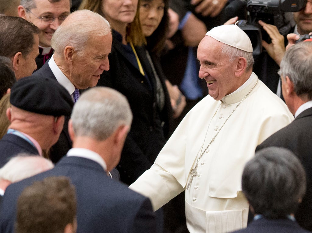 Vatican mysteriously cuts live broadcast of Biden’s meeting with Pope